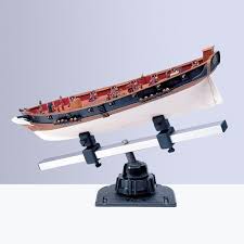 Wordt in het orginele kleuren schema gespoten, dus geen smit kleuren. Zwarte Zee 1 90 Bil 510592 Bouwdozen Billing Boats Modelbouwshopnederland