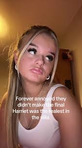 Harriet Haley's Instagram, Twitter & Facebook