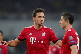 The bayern bench boss identified hummels' lack of speed as the bavarians biggest weakness ahead of the dfb pokal final in berlin last may. Mats Hummels Scoffs At Media Criticism After Win Over Aek Athens Bavarian Football Works