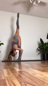 Yoga With Adriene Bedtime Eddie Stern Flocke Yoga Yoga Mat With Posi Okiwilldo In 2020 Split Yoga Yoga Flow Yoga Fitness