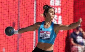 Discover valarie allman age, biography, height, net worth, birthday, family, facts! Injuries Now Behind Him Trayvon Bromell Wins Men S 100m To Secure Spot At Tokyo Olympics Toplinks News