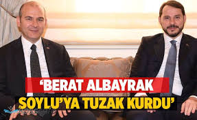 Süleyman soylu ile berat albayrak'ın omuz omuza çarpıştığı görüntüler sosyal medyada. Berat Albayrak Suleyman Soylu Ya Tuzak Kurdu Siyaset