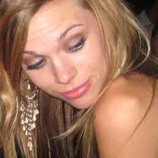 Annie Yoh's Instagram, Twitter & Facebook