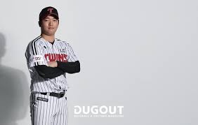 특유의 일관된 표정 때문에 일어난 일이다. Dugout Dream Lg íŠ¸ìœˆìŠ¤ ê³ ìš°ì„ ë„¤ì´ë²„ í¬ìŠ¤íŠ¸