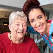 Can walk into Fort Zachary Taylor State Park without a car?