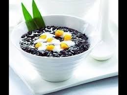 Setahu saya bubur ketan hitam adalah sajian yang sudah umum dibuat dan dikonsumsi di jawa, bali dan mungkin wilayah lain indonesia jadi. Resep Cara Membuat Bubur Ketan Hitam Kuah Santan Spesial Menu Buka Puasa Youtube
