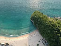 Sep 01, 2019 · pantai momong lampuuk bisa dijadikan alternatif kedua bagi yang berkunjung ke aceh tapi tidak kesampaian ke sabang. Pantai Lampuuk Tiket Wahana Pantai Seru Juli 2021 Travelspromo