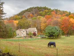 New england's islands and ocean beaches are the obvious summertime draw. Autumn In New England Wikipedia