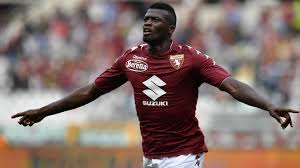 Le 12 mars 2013, niang se retrouve titulaire lors du match retour de ligue des champions face au fc barcelone. Official Rennes Sign Senegal S Mbaye Niang From Torino Goal Com