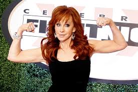 However her sudden contract with mercury records shifted her career. We Keep On Lovin You See Reba Mcentire Pics Through The Years
