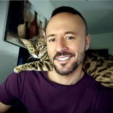 Email Address of @penninm7 Instagram Influencer Profile