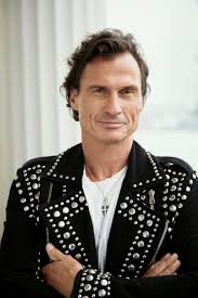 If you're not automatically redirected, please click here. Petter Stordalen Petter A Stordalen Is Een Van De Succesvolste Ondernemers Van Scandinavie En Bezit Een Hotelimperium Met Meer Dan 200 Hotels In Scandinavie En De Baltische Staten Volgens Forbes Is Hij Een Van De Rijkste Mensen Ter Wereld Foto