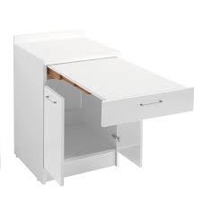 Vous aurez alors l'occasion de poser vos affaires à portée mais ce n'est pas tout, grâce à son plateau amovible, il est possible de ranger. Base Avec Table Amovible Colavene S P A