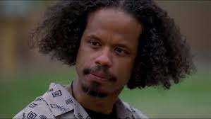 Omar sells the shipment back to Prop Joe