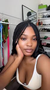 Hi Im 25 Architect/Fashion designer Nigeria 🇳🇬/ Benin 🇧🇯