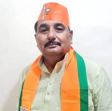 विनायक चतुर्थी की हार्दिक शुभकामनाएं। भगवान श्री गणेश जी सभी देशवासियों के  जीवन से विघ्नों का नाश करें और सुख, समृद्धि एवं शांति का संचार ...