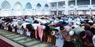 Rasulullah pernah bersabda, barangsiapa yang mandi pada hari jumat dan bersuci semampunya, lalu memakai minyak rambut atau. Amalan Yang Boleh Dilakukan Pada Hari Jumaat Lima Minit