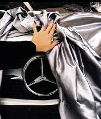 Pin Von Anaisihaddaden Auf Belle Voiture In 2020 Mercedes Benz Autos Mercedes Benz Benz