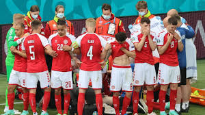 Eriksen is reportedly recovering after being carted off of the field. Nach Zusammenbruch Bei Em Spiel Zustand Von Christian Eriksen Stabil Afp Youtube