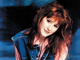 Then Now Your Favorite 80s Female Pop Stars Country Female Singers Pop Star Pop Singers