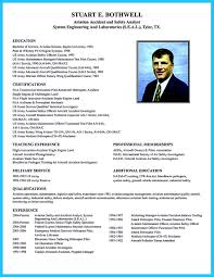 If You Want To Propose A Job As An Airline Pilot You Need To Make A Resume That Can Make Your Employer Know About Your Resume Examples Resume Resume Template