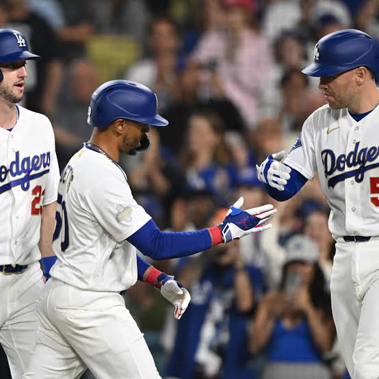 Kyle Tucker, Edwin Diaz help Dodgers celebrate ring night with another win – Orange County Register