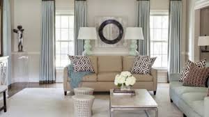 Ev dekorasyonunun en büyük problemlerinden biri küçük veya büyük camlar için perde seçimidir. Salon Perde Modelleri 2021 Youtube