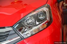 Sesuai untuk perjalanan dalam bandar kerana kereta axia jimat minyak. Gambar Harga Perodua Axia 2017 Baru