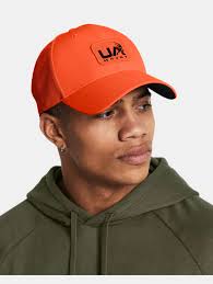 Under Armour Men's UA Hunt Trucker Hat