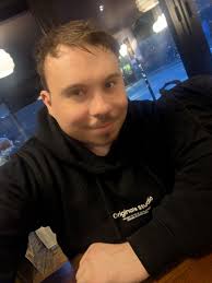 Hi everyone ! , out for the day for my mums 40th birthday ! , would  appreciate any drinks ( beers or cocktails) and any snacks ! . We are at the