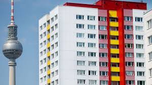 Berliner morgenpost is a german newspaper, based and mainly read in berlin, where it is the second most read daily newspaper. Bundestagswahl 2021 Berliner Grune Wollen Bundes Mietendeckel Ins Wahlprogramm Heben Rbb24