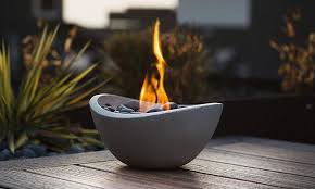 Yaheetech fire pit, 22in fire pit outdoor wood burning firepit bbq grill steel fire bowl with spark screen cover, log grate, poker for camping beach bonfire picnic backyard garden. 9 Best Tabletop Fire Pit Reviews And Comparisons 2021