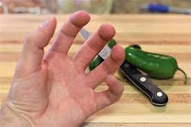 This is one of the biggest questions people have once they realize that a it's also important to note that you need to be very careful when you're touching jalapenos or other hot peppers to be certain that you then don't touch. How To Stop Hot Chili Pepper Burn On Hands Skin Pepper Geek