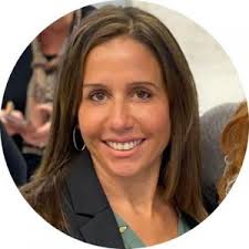 Dana Manna's Instagram, Twitter & Facebook