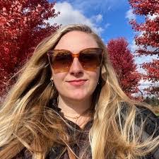 Patricia Gavin's Instagram, Twitter & Facebook