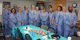 Dr. Merle “Boo” Hodges and Dr. Christopher Graber of the Salina Women's  Clinic achieved an impressive milestone when they performed their 1,000th  da Vinci® hysterectomy this week. They have been performing hysterectomies