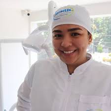🦷🧏🏻‍♀️Talento y amor por su profesión😁. . . . Natalia Márquez Garcés  Odontóloga general y estética Universidad Cooperativa de Colombia y  Universidad de Antioquia.... . . @natymg421🤗 . Coordinadora en Ortoclin  Clínicas