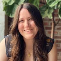 Ali Cain's Instagram, Twitter & Facebook