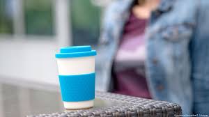 The box said that each bag was 12 cups popped, but when i measured it after popping it, it was actually 8 cups per bag. Keep Your Hands Off Bamboo Coffee Cups German Consumer Group Warns News Dw 23 07 2019