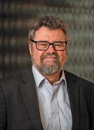 Bryan Bastian's Instagram, Twitter & Facebook