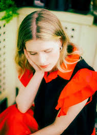 Irish indie pop star Holly Munro