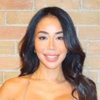 Irma Villar's Instagram, Twitter & Facebook