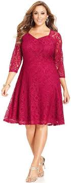 Penggunaan bahan brokat juga menjadi salah satu pilihan terbaik para desainer untuk menciptakan busana wanita yang akan menciptakan kesan. Dress Brokat Modern Pendek Untuk Orang Gemuk Gamis Brokat