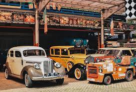 Mldspot Hauwke Auto Gallery Surganya Mobil Antik