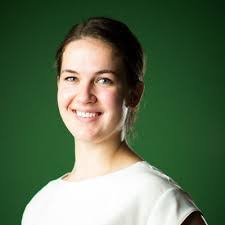 Lisa Knab's Instagram, Twitter & Facebook