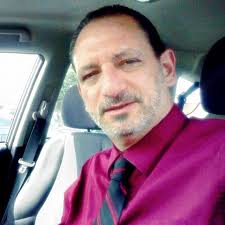 🌸 Welcome November! 🌸 🌸 And November sad,—a psalm Tender, trustful, full  of balm, Thou must breathe in spirits calm. ~ Caroline May 🌸 Fallen leaves  lying