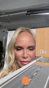 Kristina Newland's Instagram, Twitter & Facebook