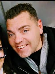 Shannon Twitchell's Instagram, Twitter & Facebook