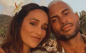 Vanessa Afonso escreve texto emocionante sobre a filha Nonô