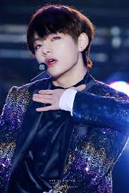 Résultat de recherche d'images pour "kim taehyung"